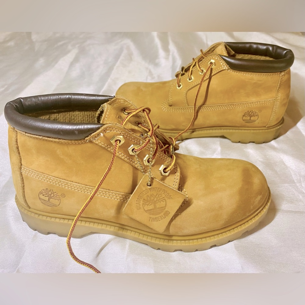 Timberland Waterproof Boots - Women’s Size 9.5 - Preowned